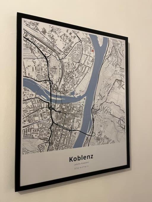 Moderne Am Rhein * Koblenz (Rhineland-Palatinate)