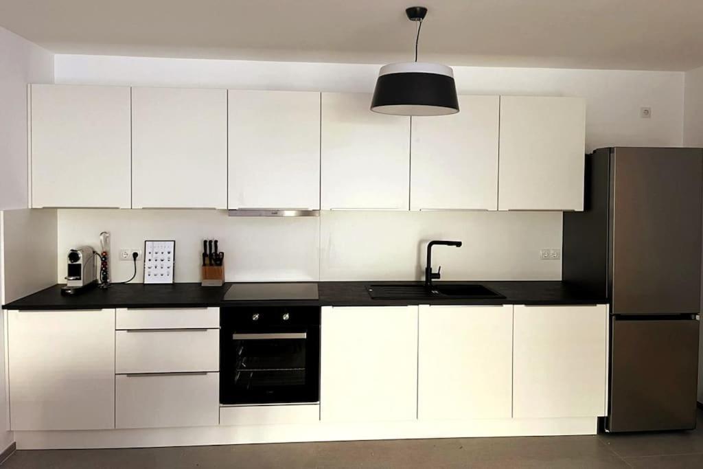 Moderne Am Rhein Apartment *